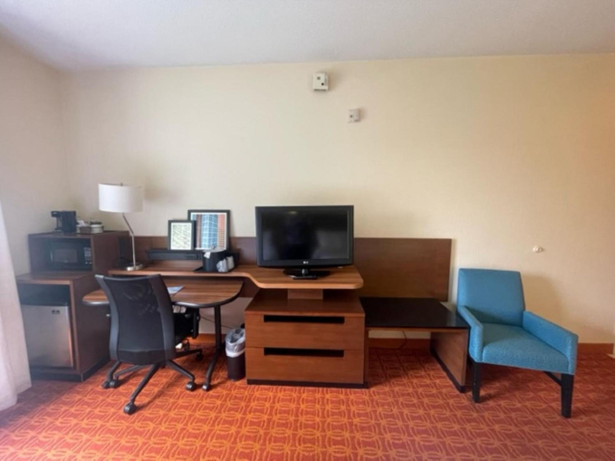 Fairfield Inn And Suites By Marriott Potomac Mills Woodbridge Esterno foto