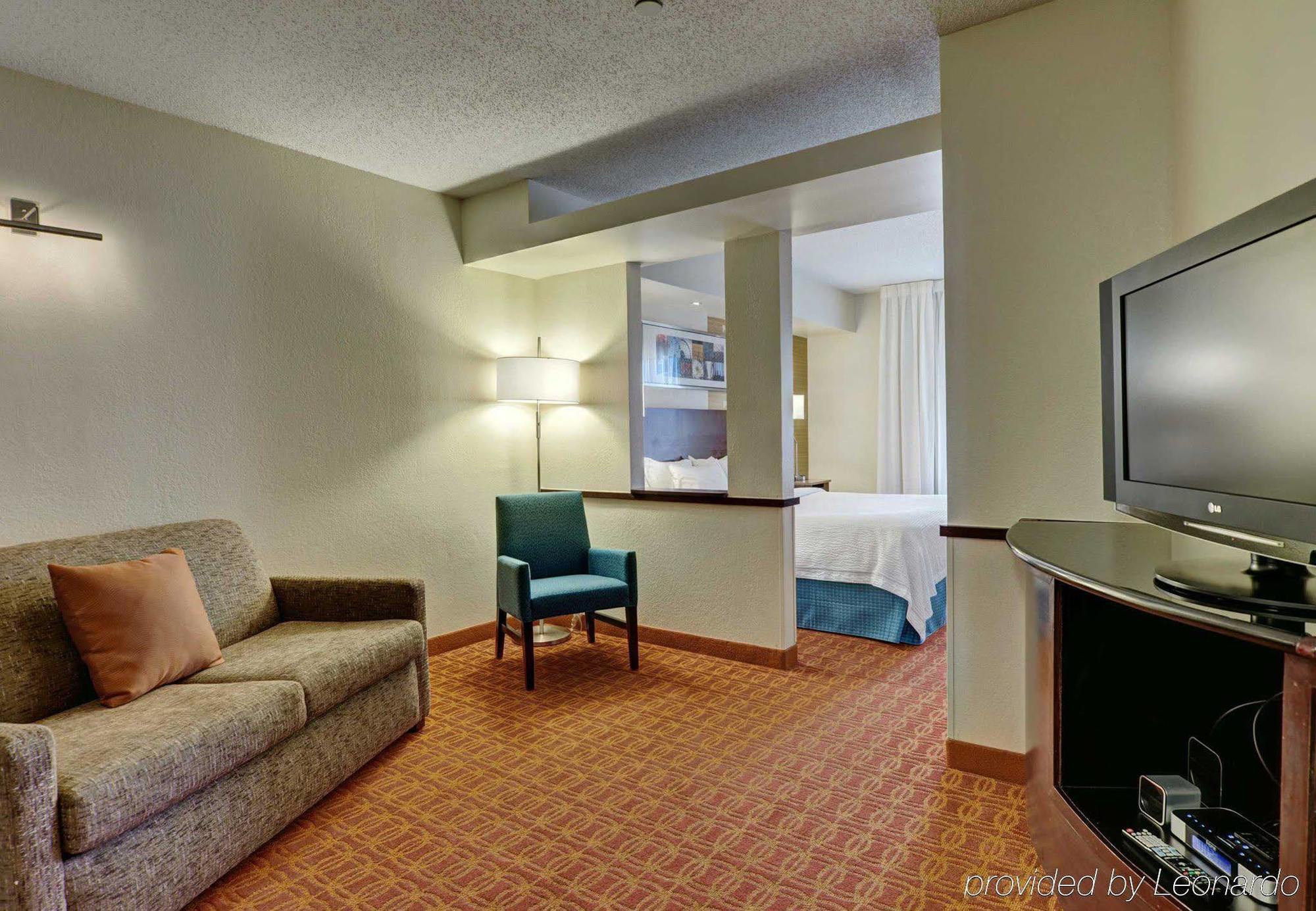 Fairfield Inn And Suites By Marriott Potomac Mills Woodbridge Esterno foto